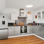 Komfort Kuesst Skyline Bei Aschaffenburg Goldbach